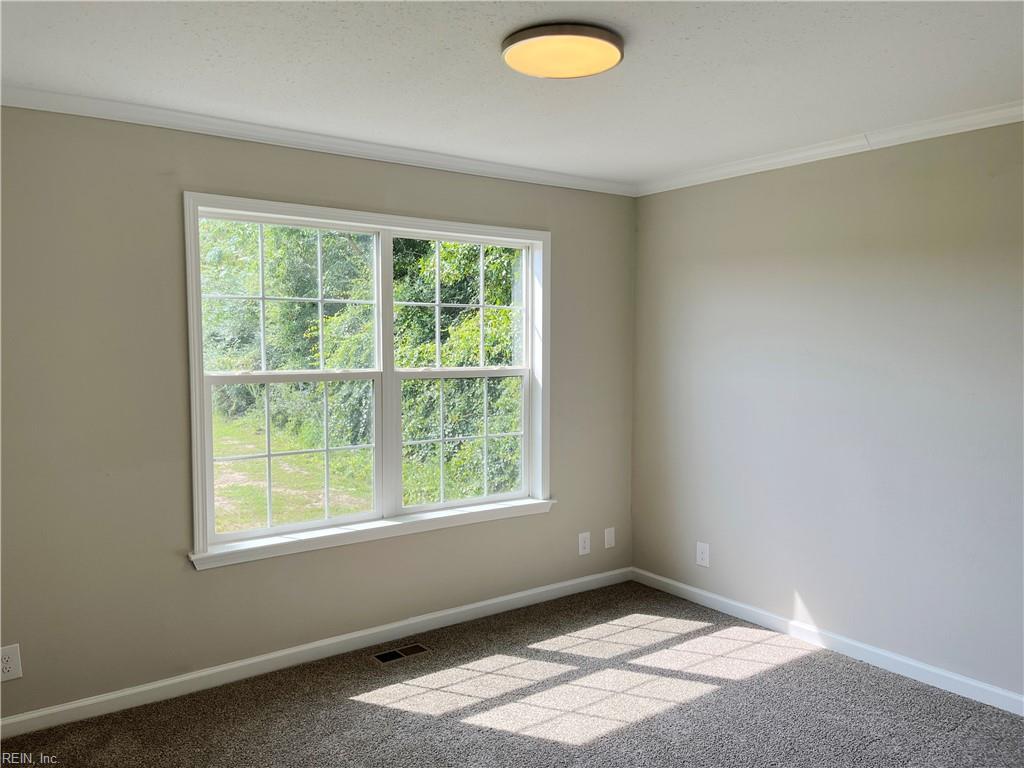 782 County Line Rd Property Photo 16