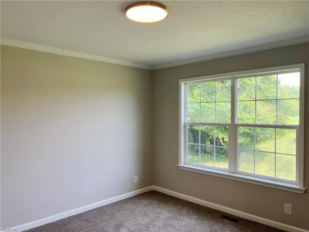 782 County Line Rd Property Photo 17