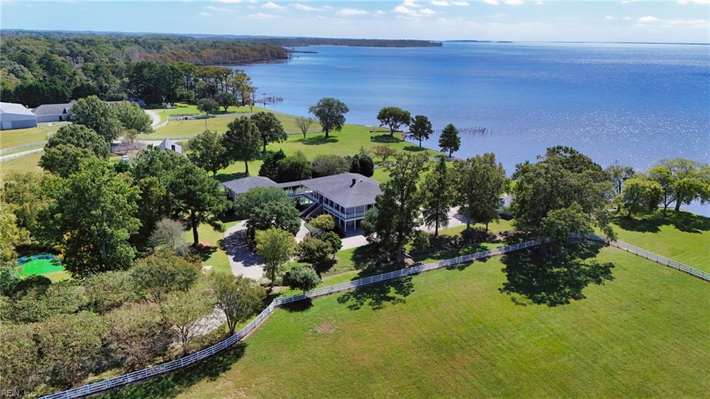 2069 Munden Point Rd Property Photo 1