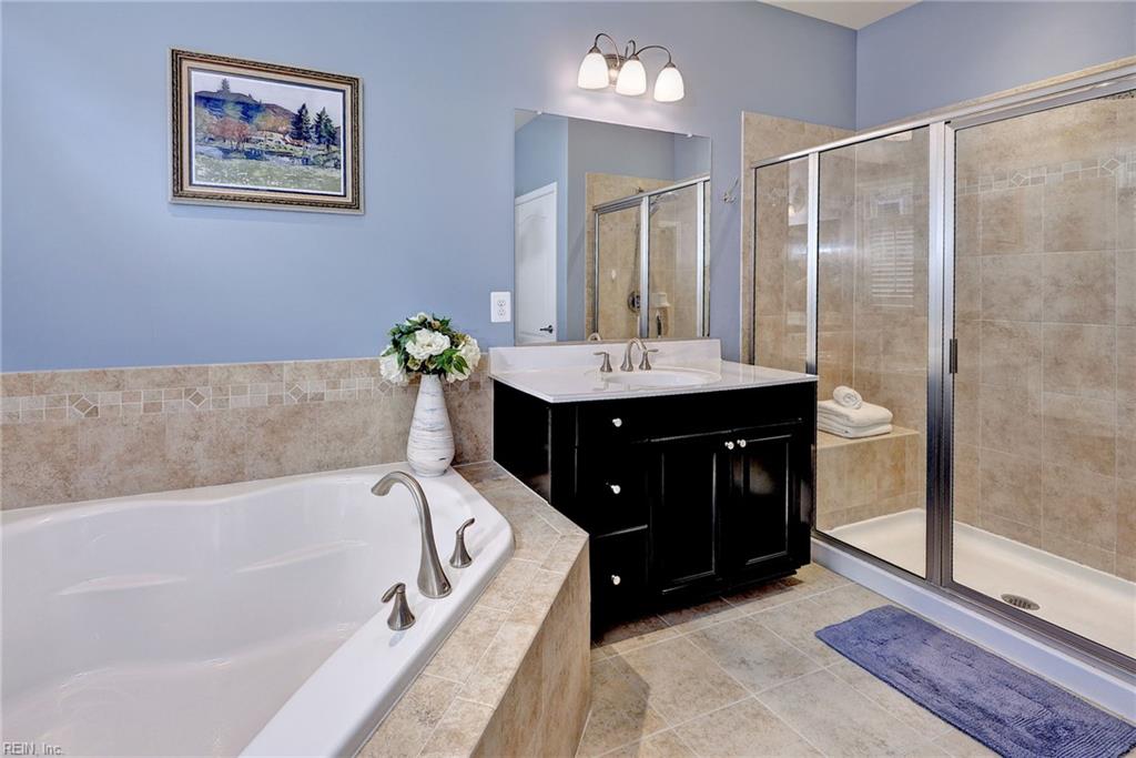 3840 Isaac Cir Property Photo 25