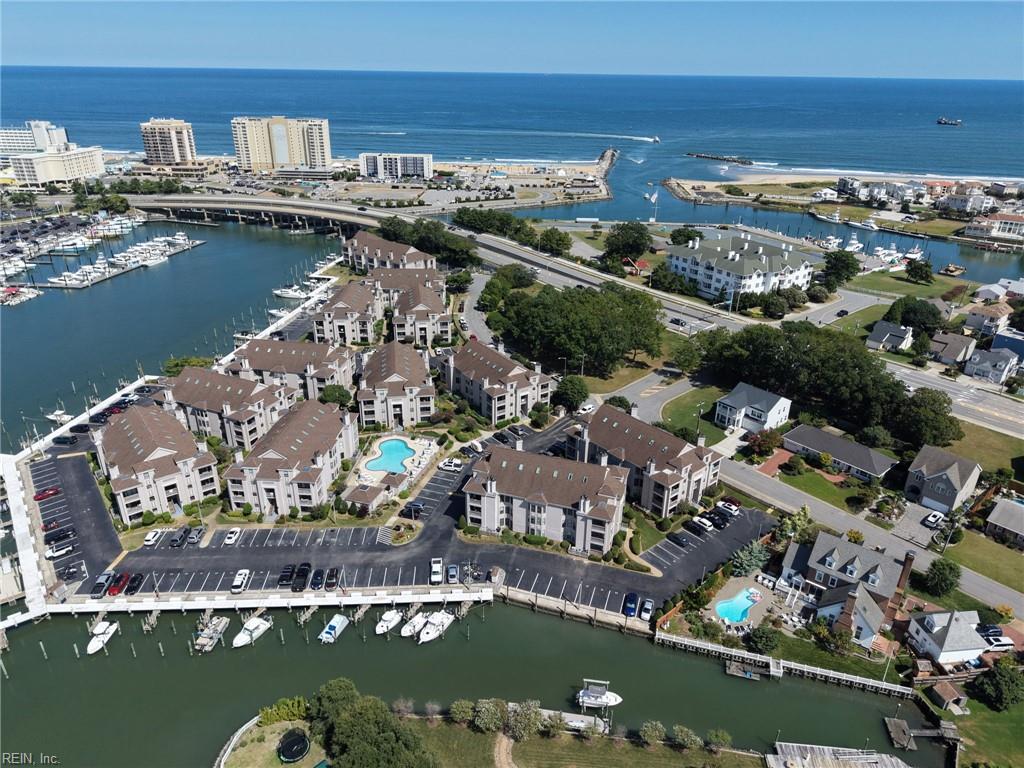 409 Harbour Pt Property Photo 27