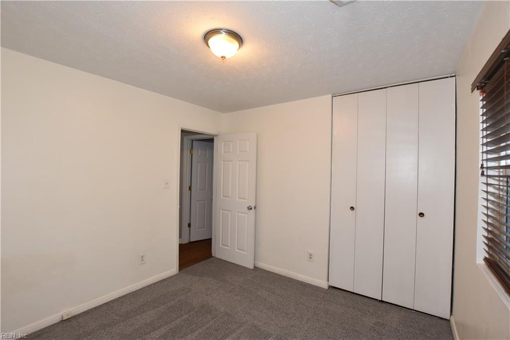 50 Banister Dr Property Photo 19
