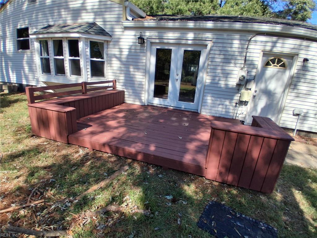 50 Banister Dr Property Photo 30