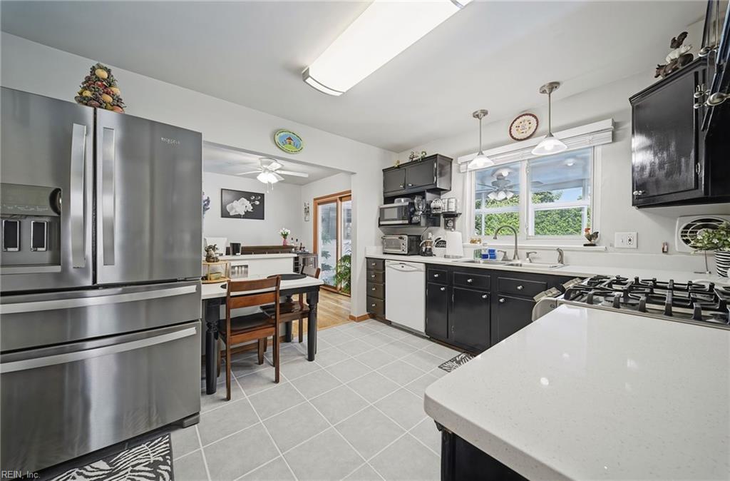 3216 Lark St Property Photo 13