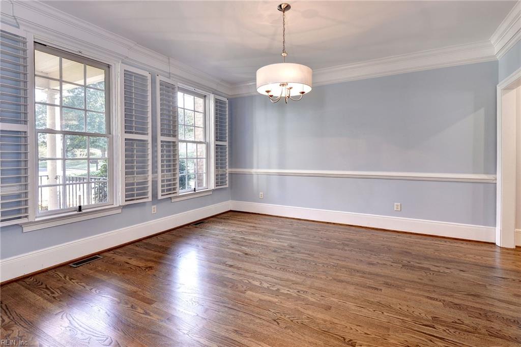 5331 Hillside Way Property Photo 5