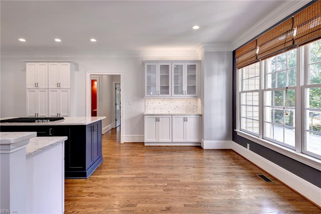 5331 Hillside Way Property Photo 13