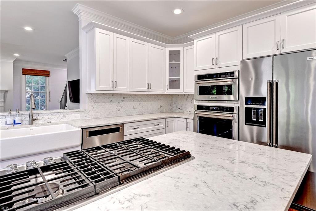 5331 Hillside Way Property Photo 18