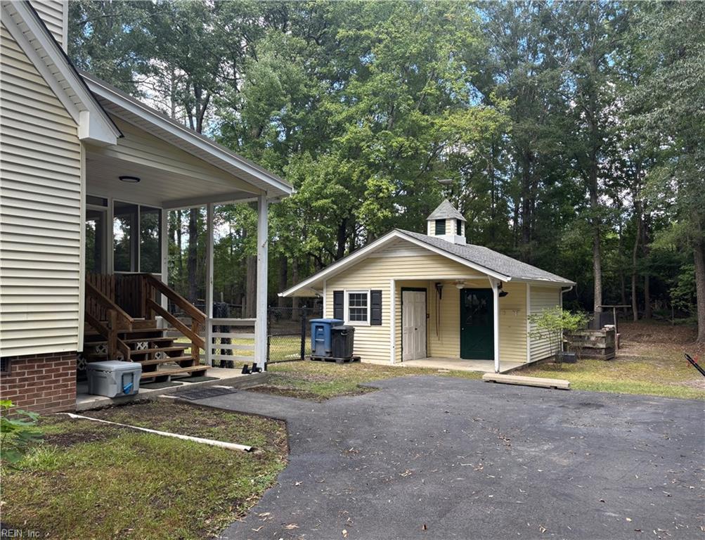 33217 Pinecrest Dr Property Photo 34