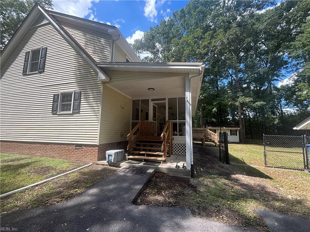 33217 Pinecrest Dr Property Photo 38