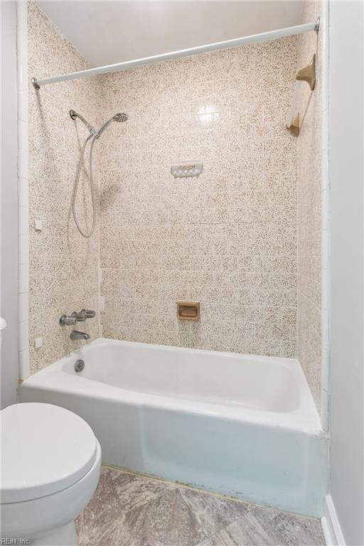 105 Mace St Property Photo 34