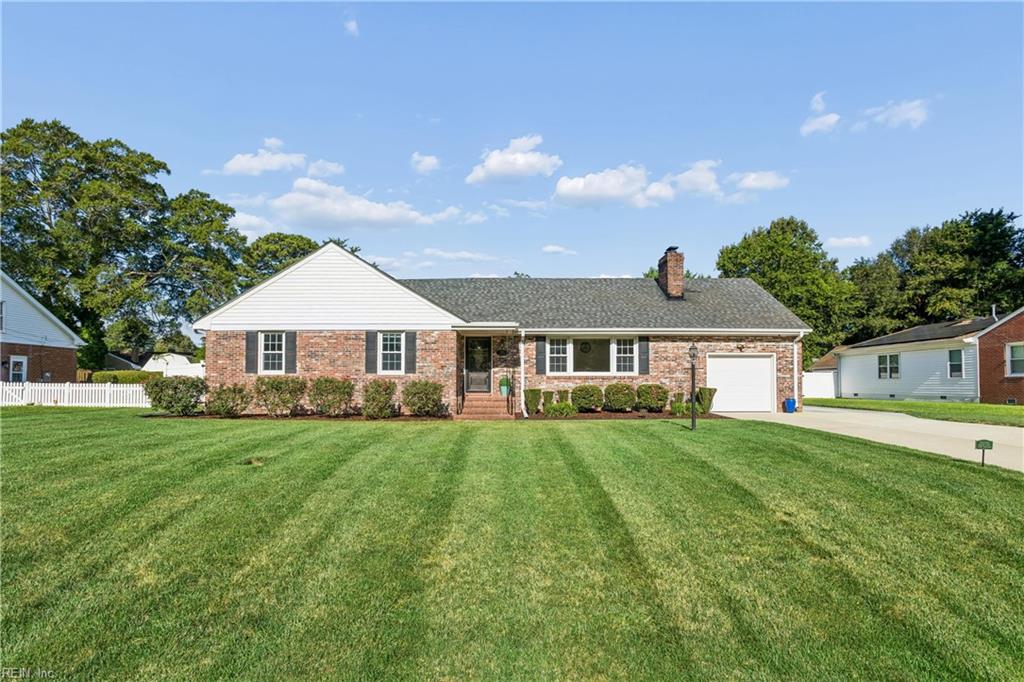 3218 Dogwood DR