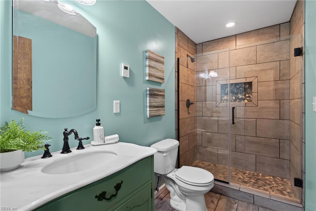4353 Shorewood Dr Property Photo 26