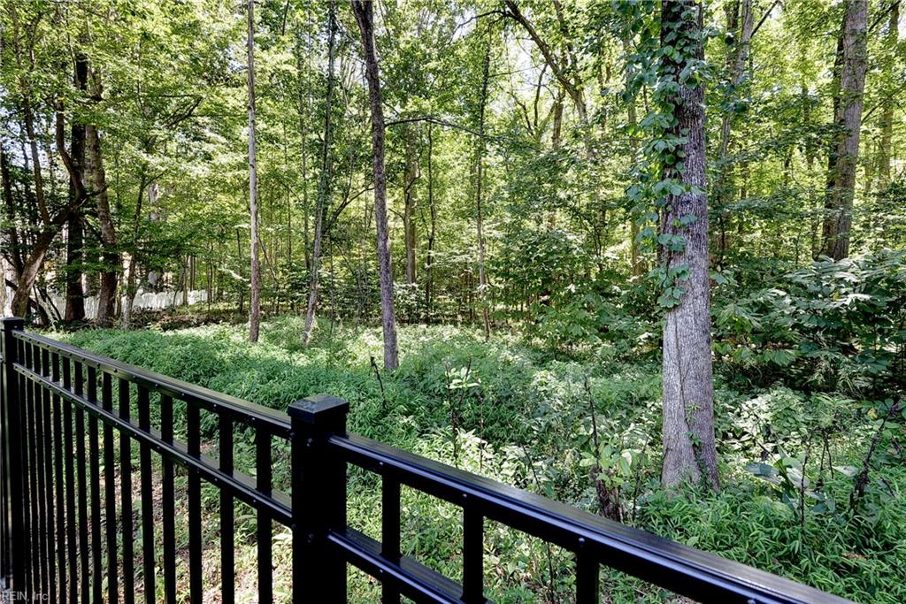 140 Great Gln Property Photo 34