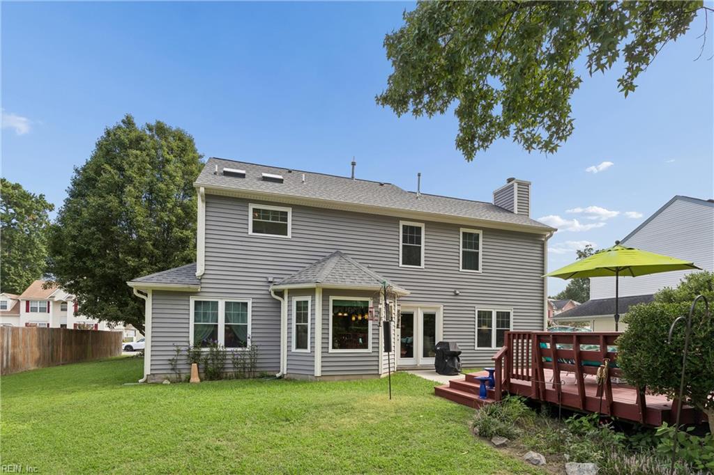 18 Thoroughbred Dr Property Photo 3