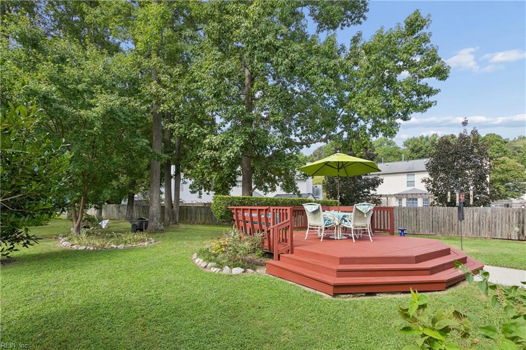 18 Thoroughbred Dr Property Photo 4