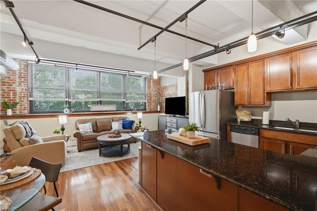 426 Granby ST Property Photo 1