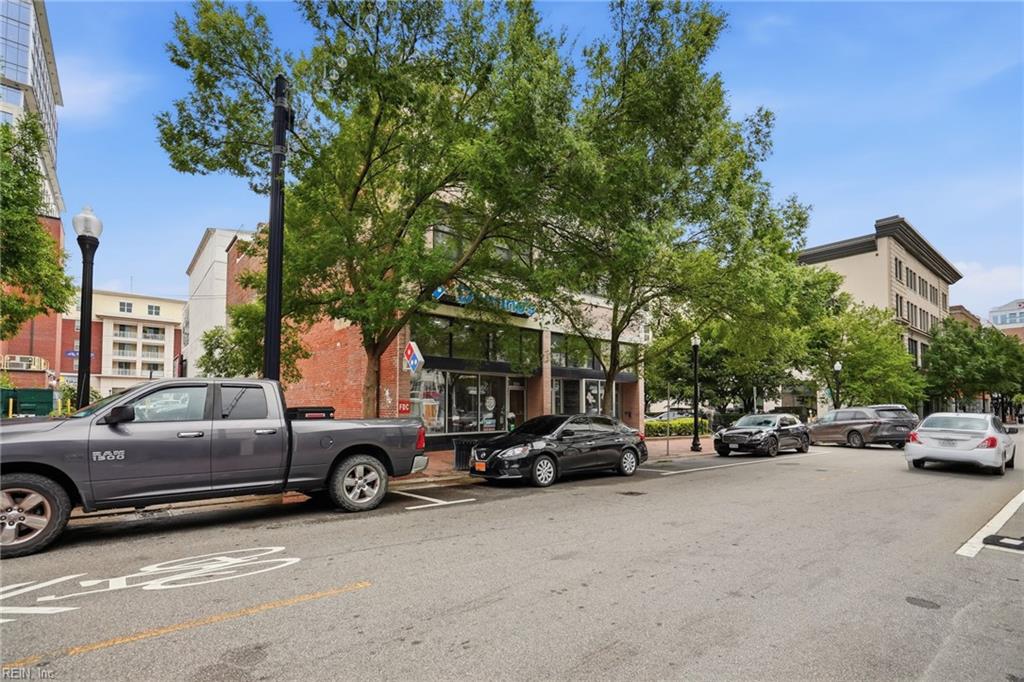 426 Granby St Property Photo 2