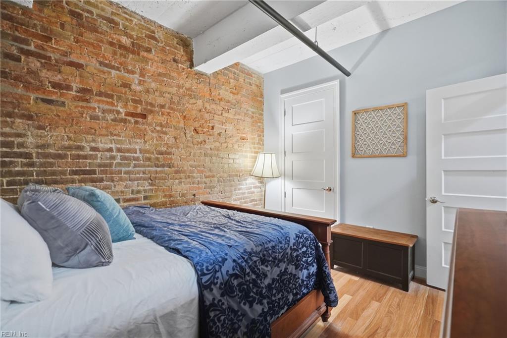 426 Granby St Property Photo 14