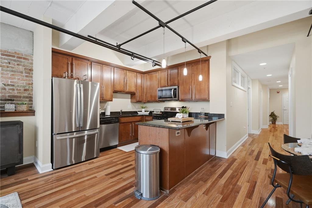 426 Granby St Property Photo 22