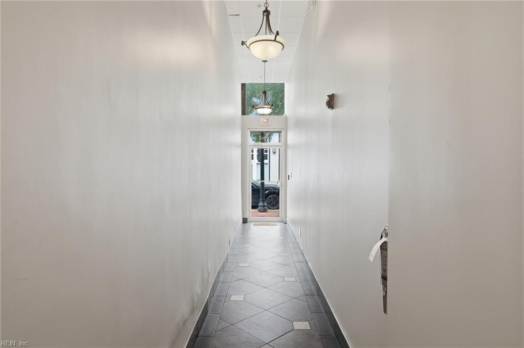 426 Granby St Property Photo 32