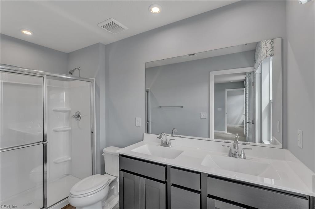 1306 Elder St Property Photo 36