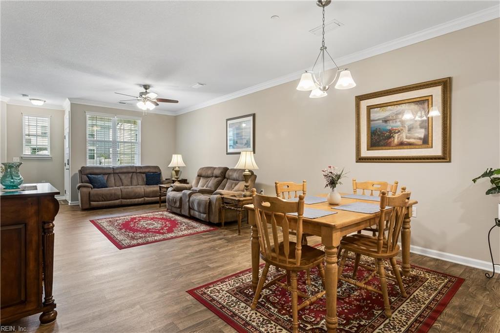 302 Promenade Ln Property Photo 12