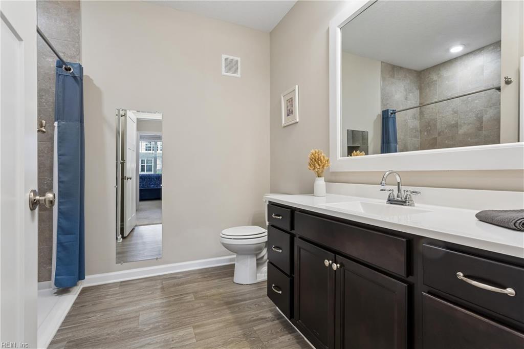 302 Promenade Ln Property Photo 26