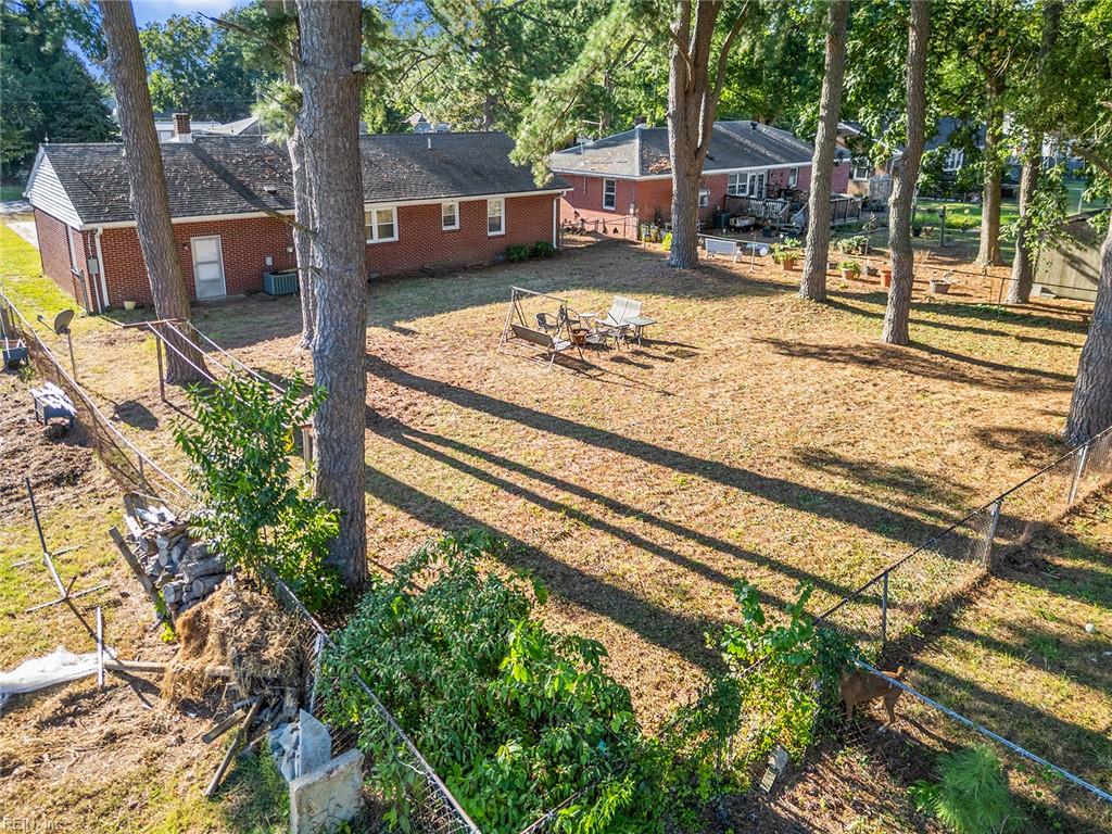 208 Jordan Dr Property Photo 12