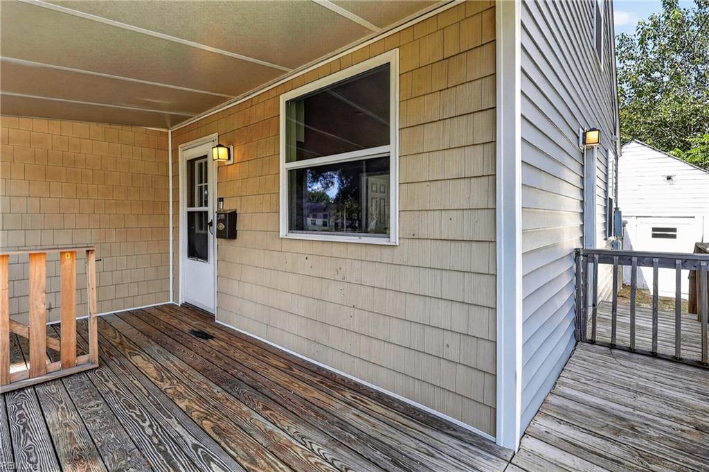 3510 Commonwealth Ave Property Photo 3