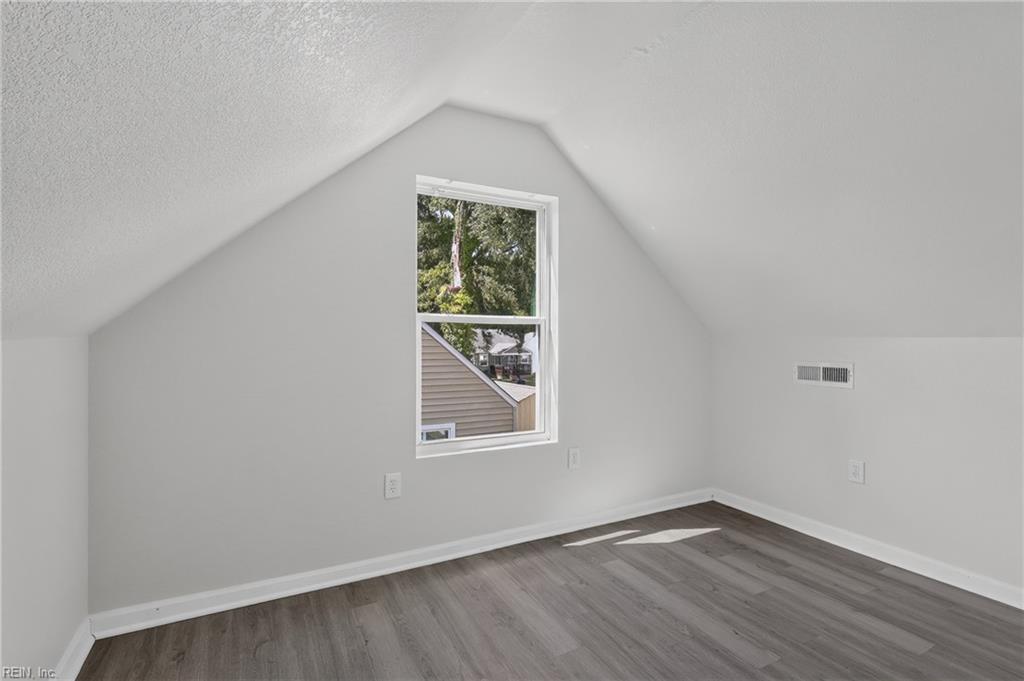 3510 Commonwealth Ave Property Photo 42