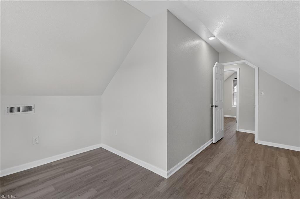3510 Commonwealth Ave Property Photo 43