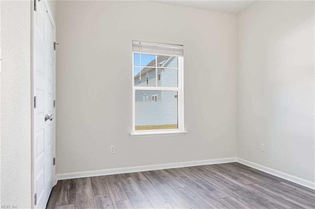 106 Sea Hero Ct Property Photo 11