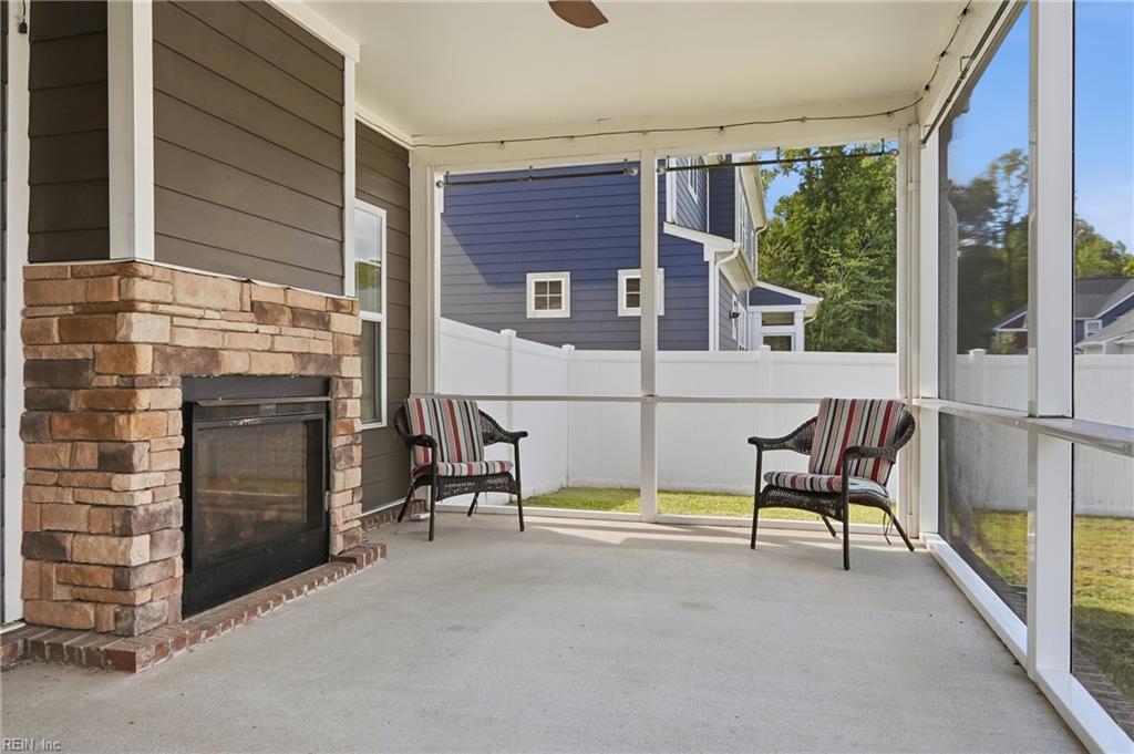 106 Sea Hero Ct Property Photo 14