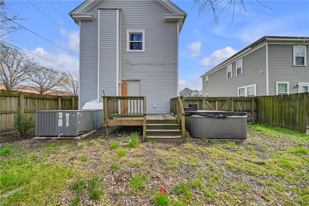 969 Marshall Ave Property Photo 38