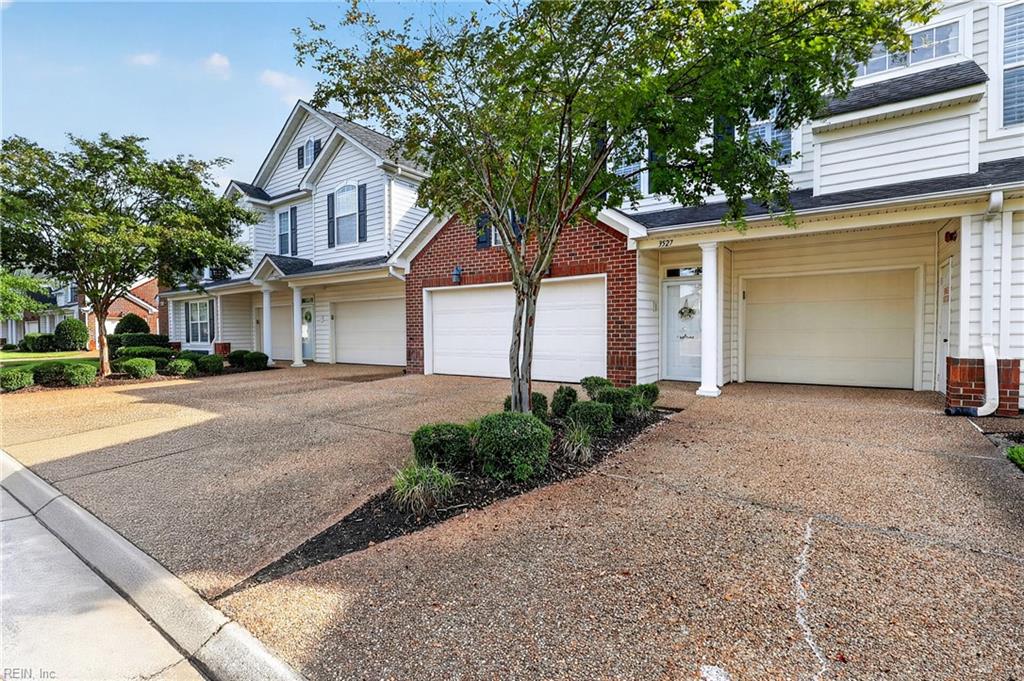 3527 Winding Trail Cir Property Photo 3
