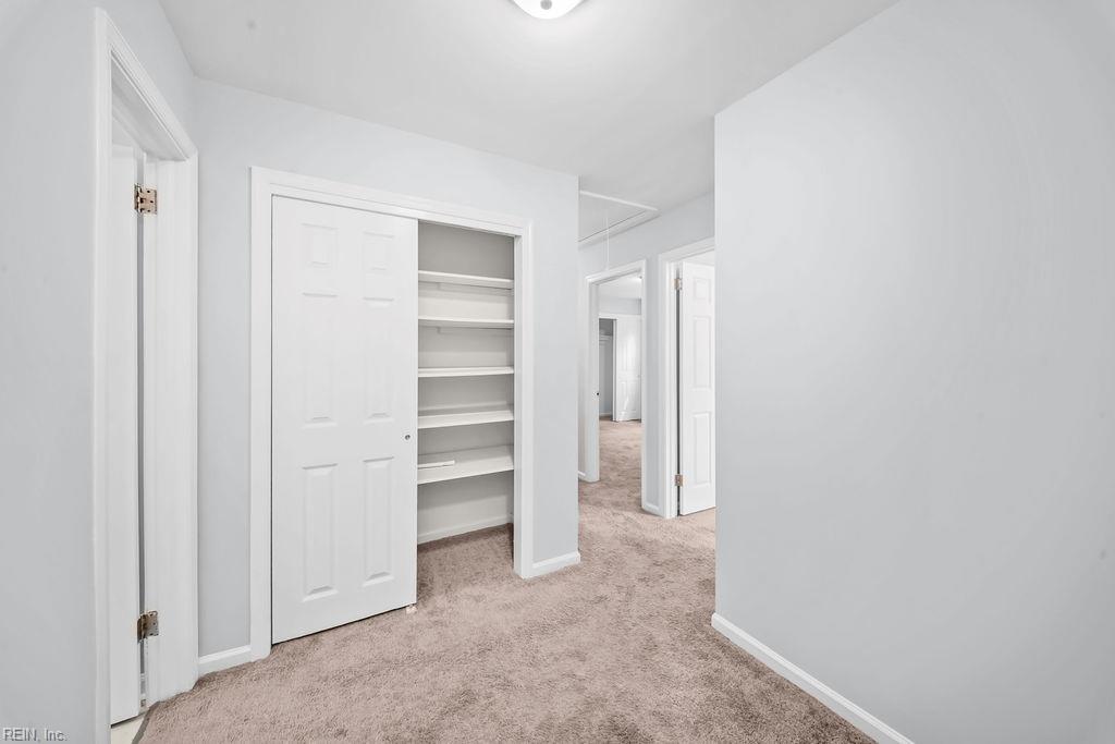 127 James Landing Rd Property Photo 18