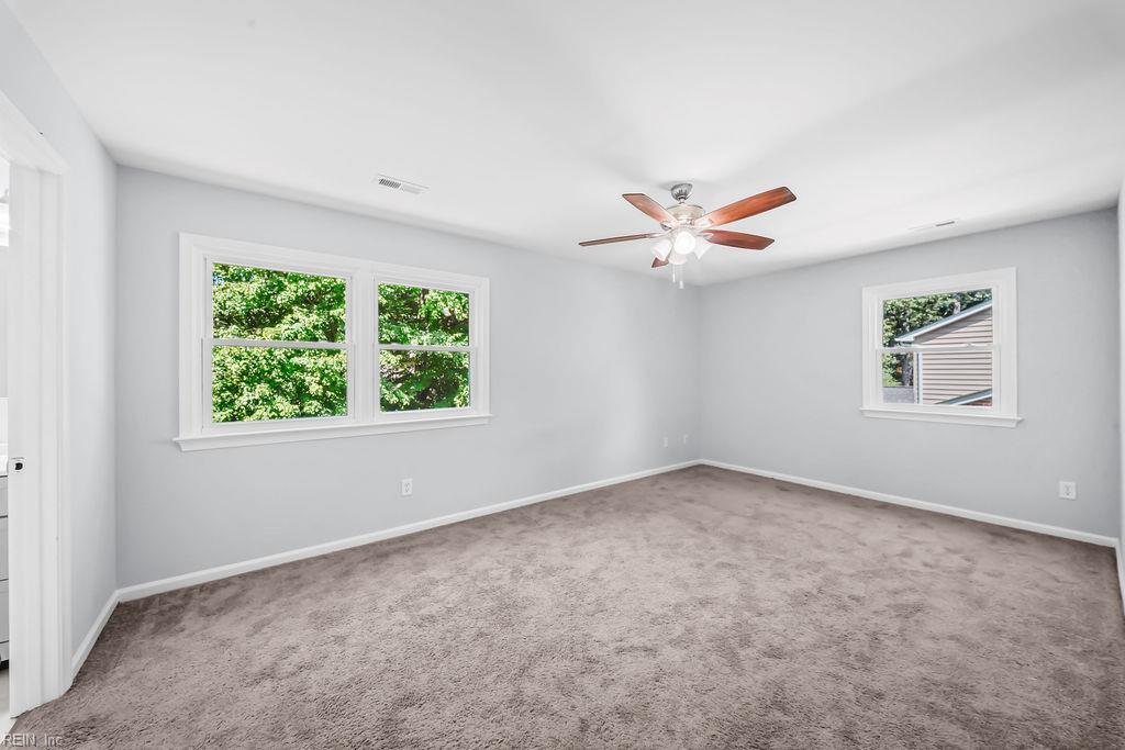 127 James Landing Rd Property Photo 24