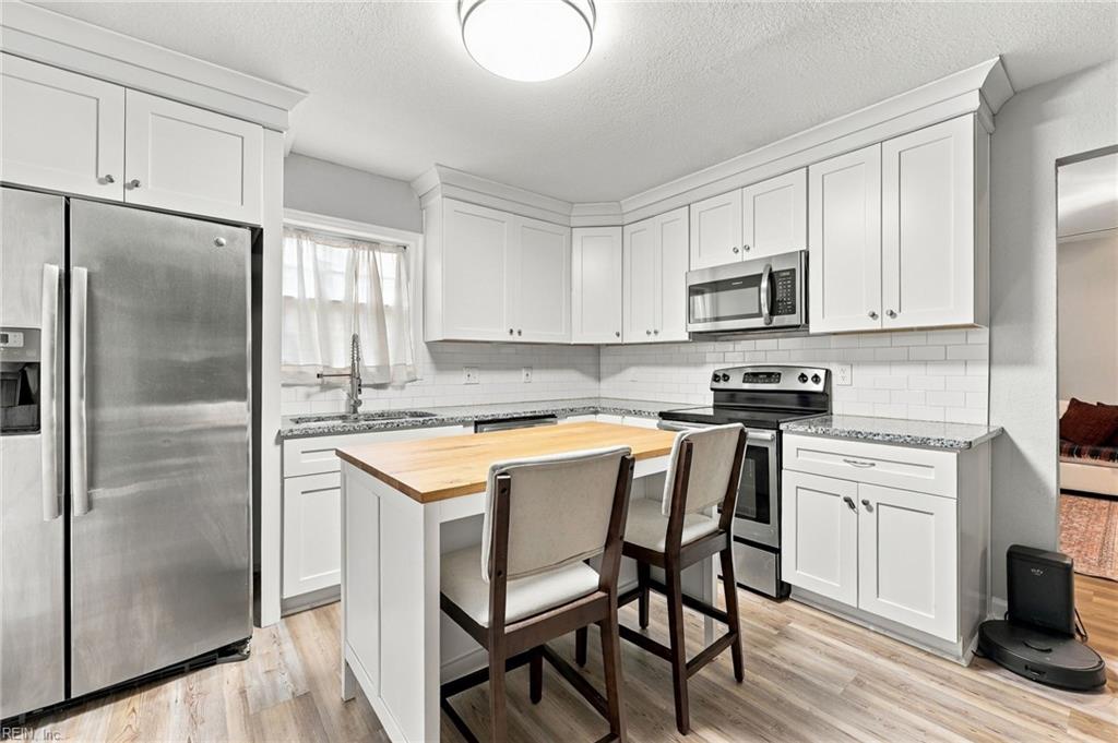 5341 Libertyville Rd Property Photo 10