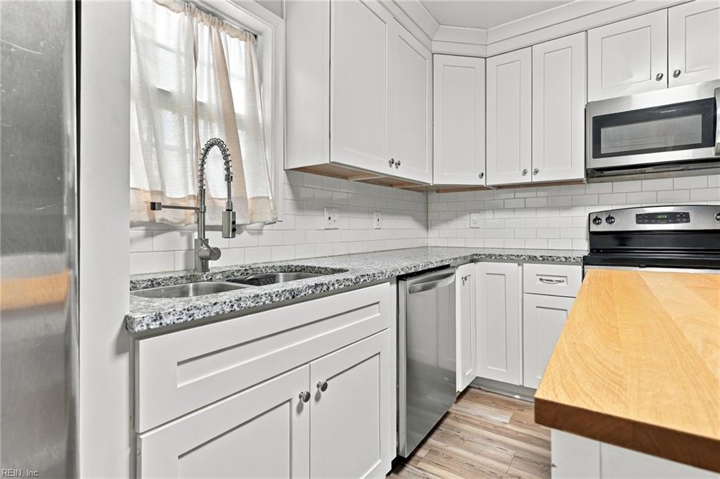5341 Libertyville Rd Property Photo 11