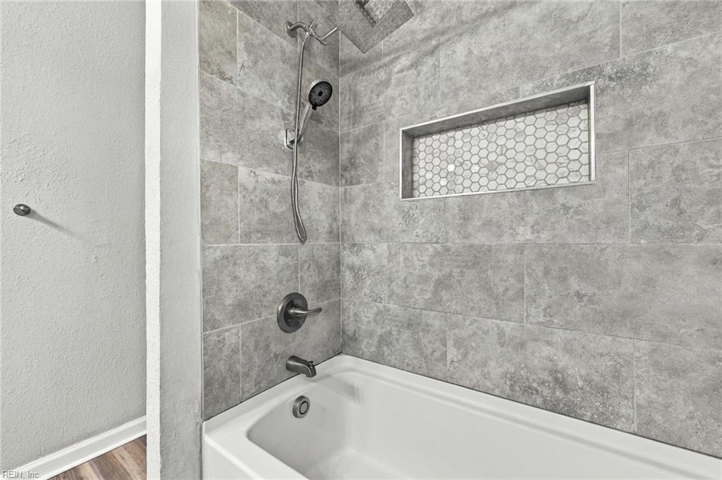 5341 Libertyville Rd Property Photo 26