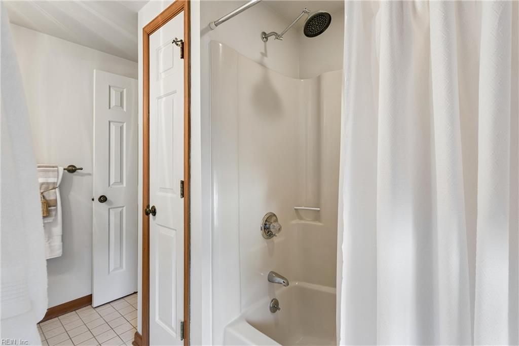 585 Crown Point Dr Property Photo 38