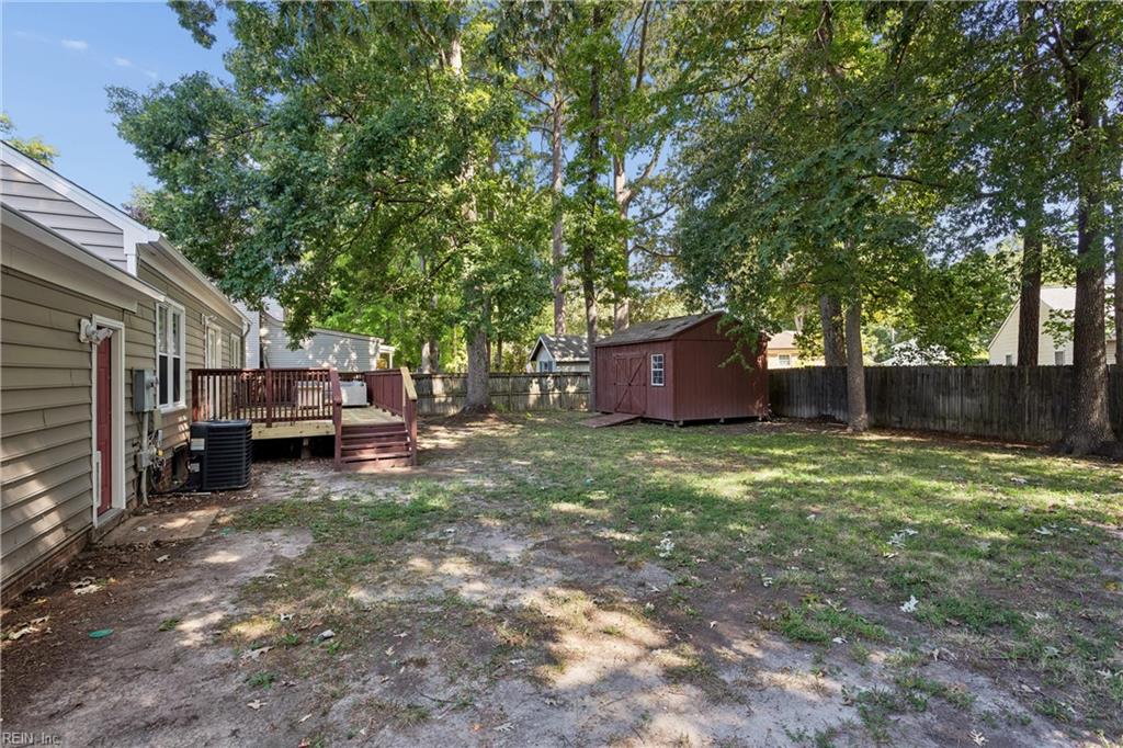 585 Crown Point Dr Property Photo 47