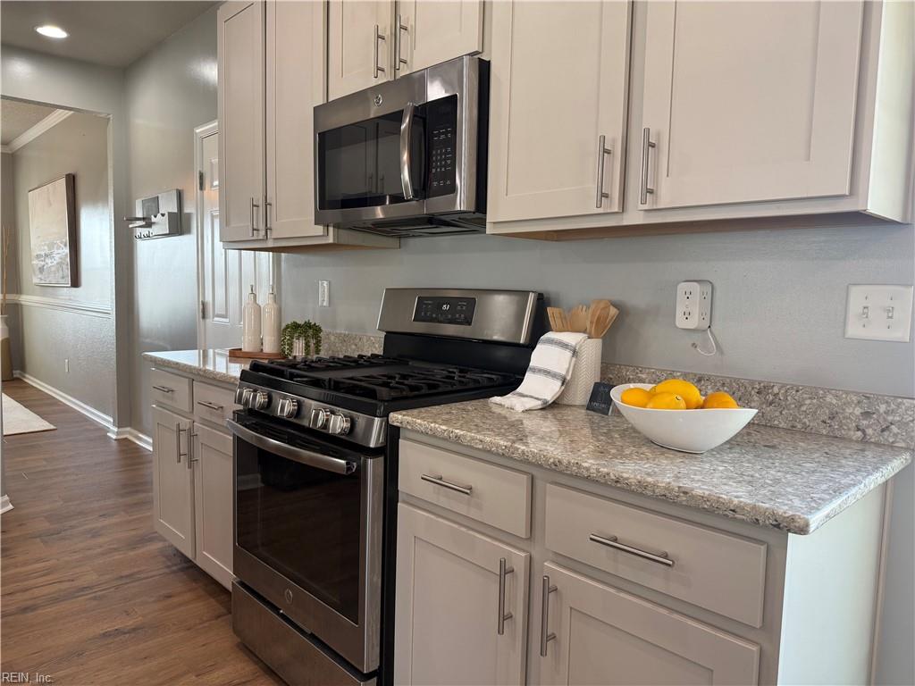 1808 Ashlar Ln Property Photo 9