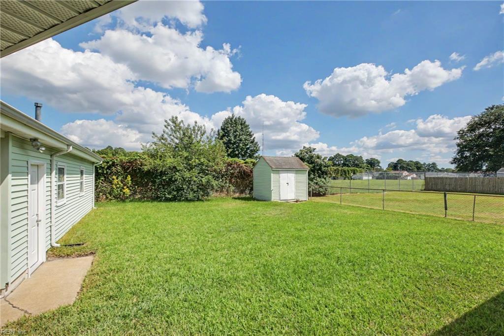 1333 Boxwood Dr Property Photo 19