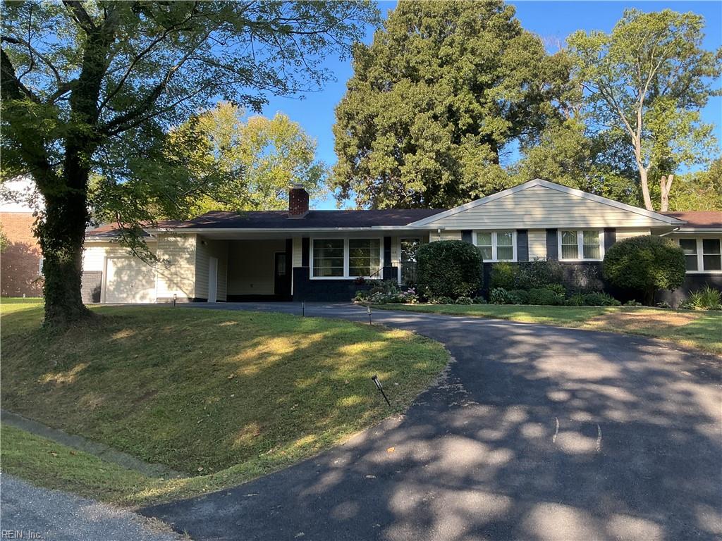 128 Davis Dr Property Photo 1