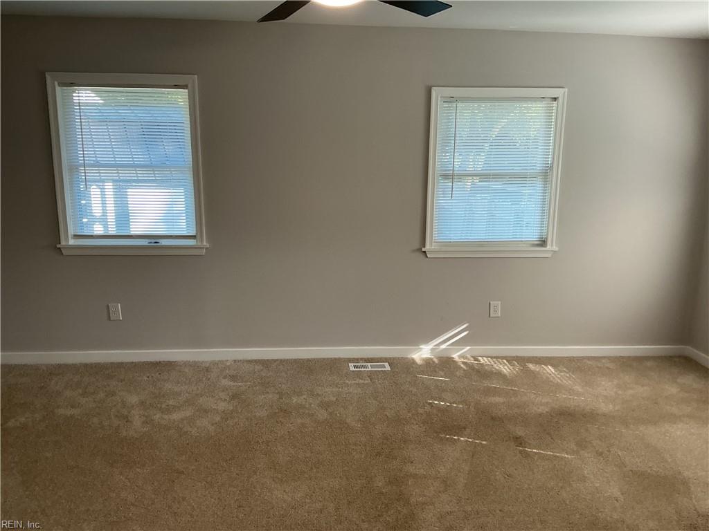 128 Davis Dr Property Photo 12
