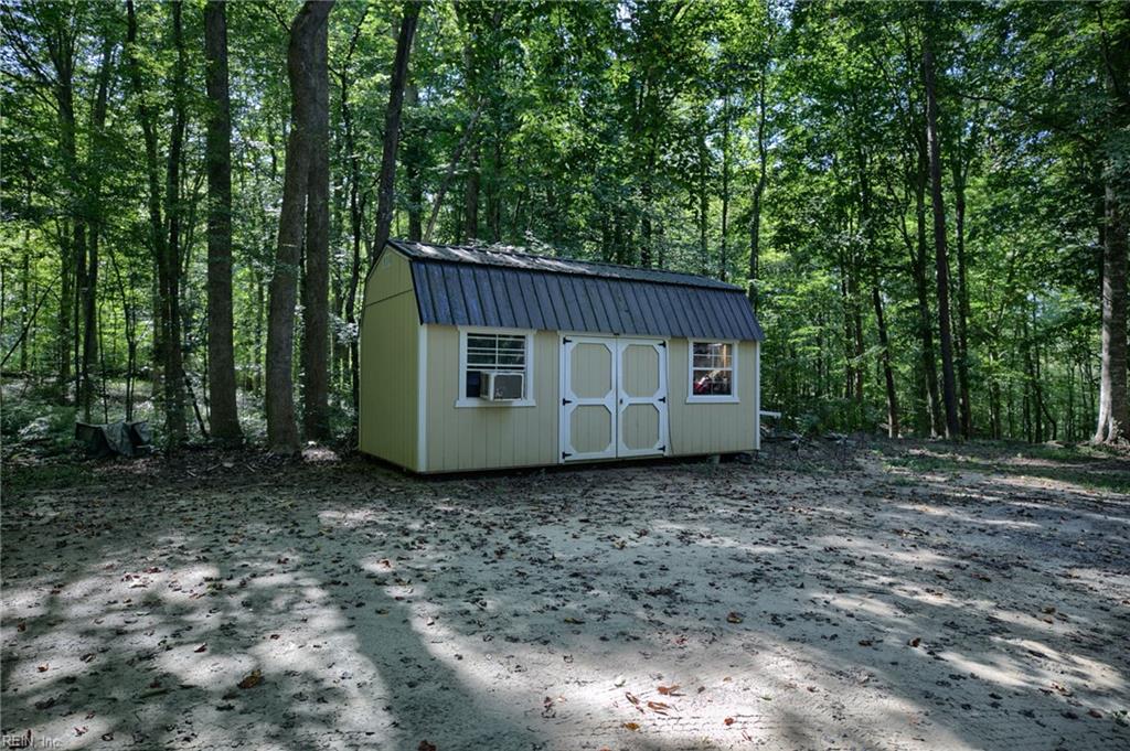 11703 Mitchell Rd Property Photo 4