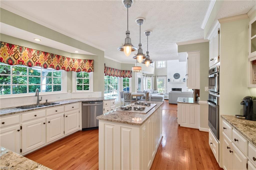 20218 Olde Towne Ct Property Photo 11