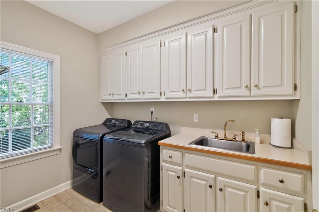 20218 Olde Towne Ct Property Photo 13