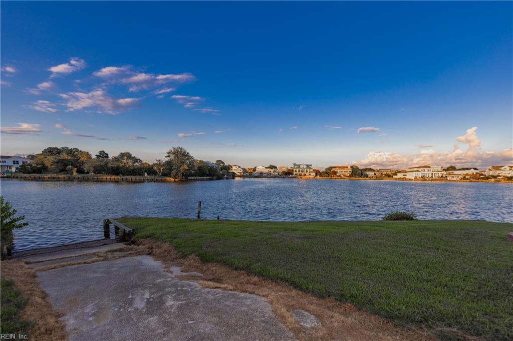 360 Back Bay Cres Property Photo 28